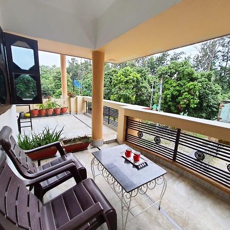 Nature View Homestay Dehradun Zewnętrze zdjęcie