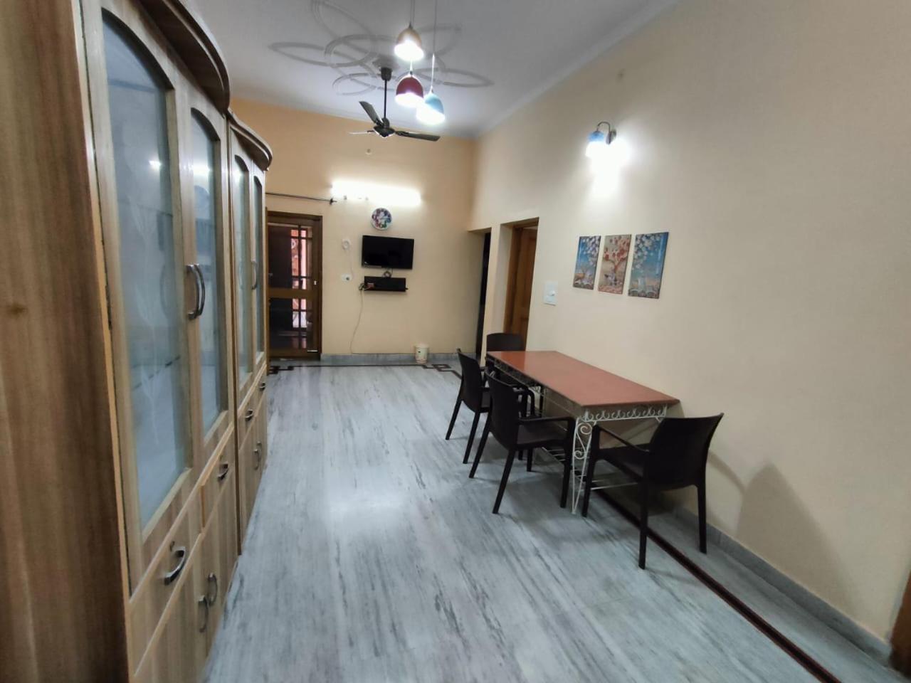 Nature View Homestay Dehradun Pokój zdjęcie