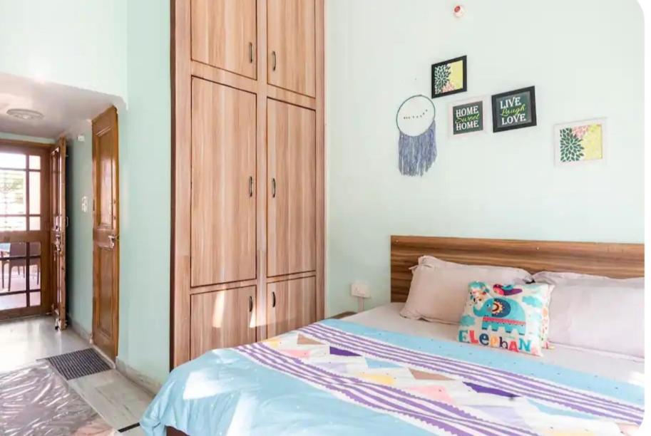 Nature View Homestay Dehradun Zewnętrze zdjęcie